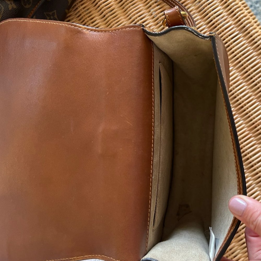 CHLOE Calfskin Suede Medium Nile Bracelet Bag Caramel - Picture 3 of 4